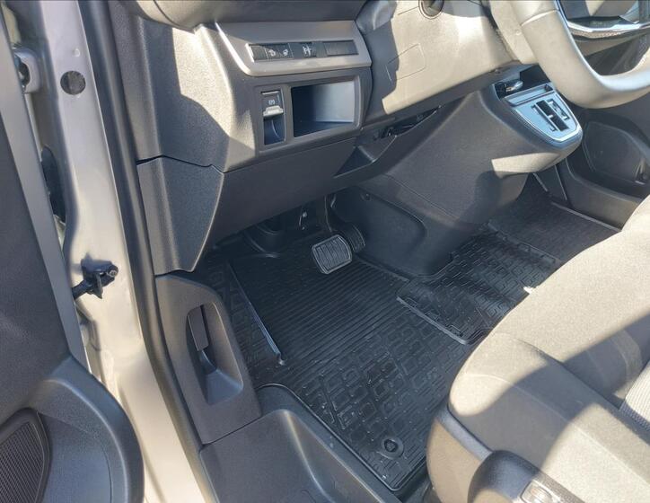 Opel Zafira 33