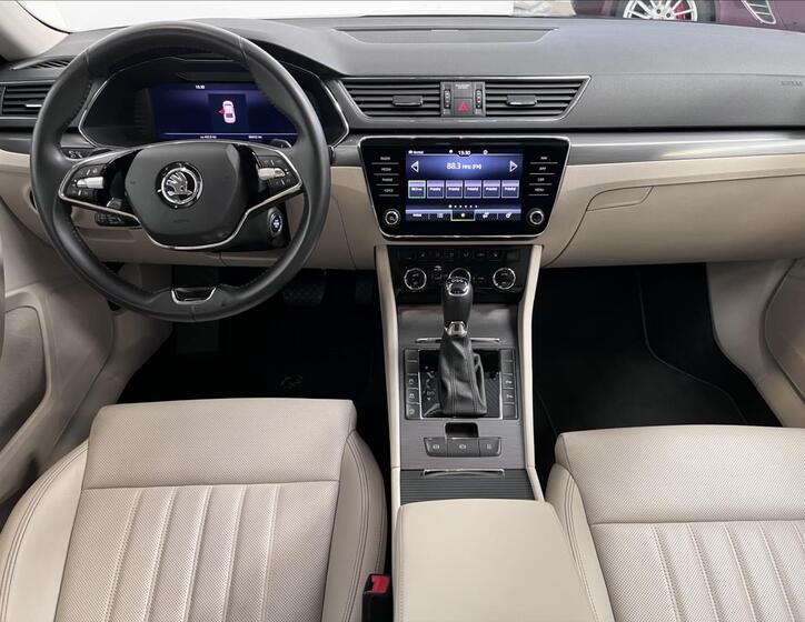 Škoda Superb 5
