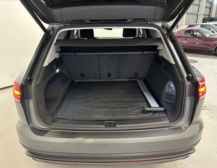Volkswagen Touareg 30