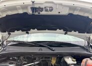 Nissan NV400 32