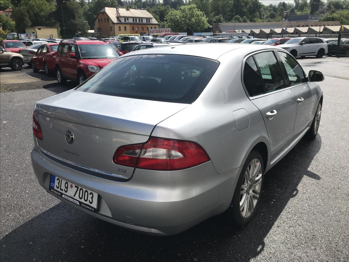 Škoda Superb