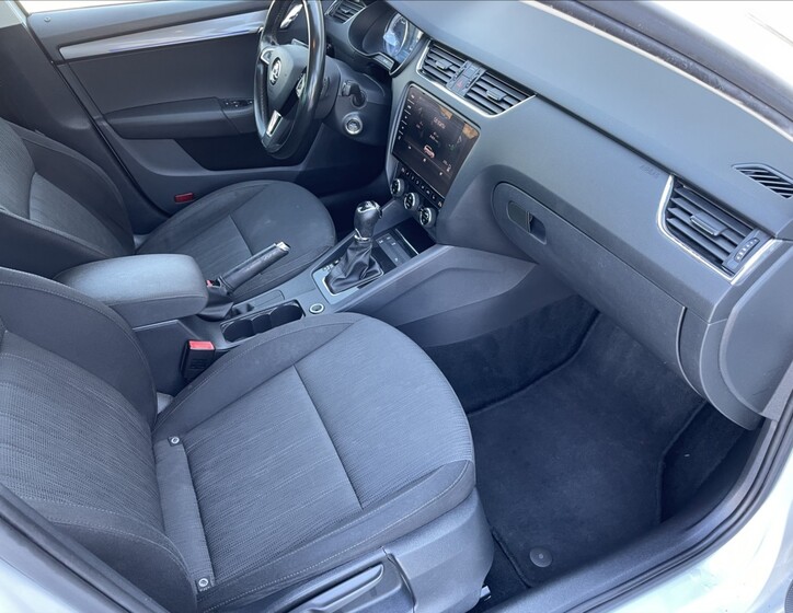 Škoda Octavia 27