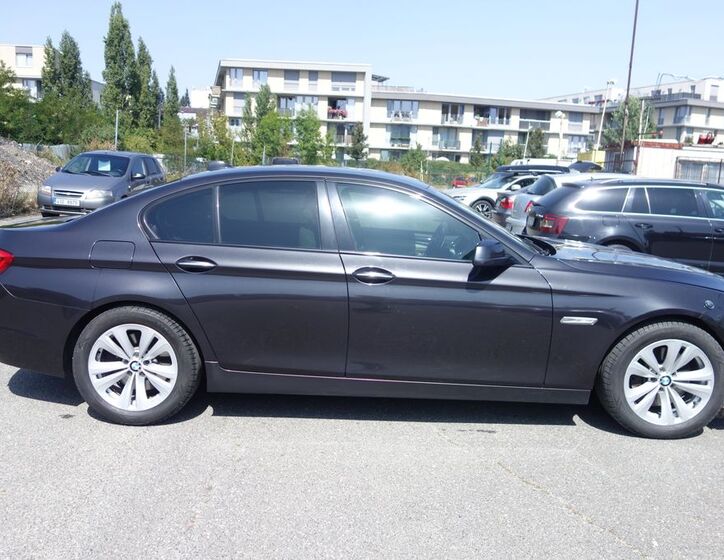 BMW Řada 5 8