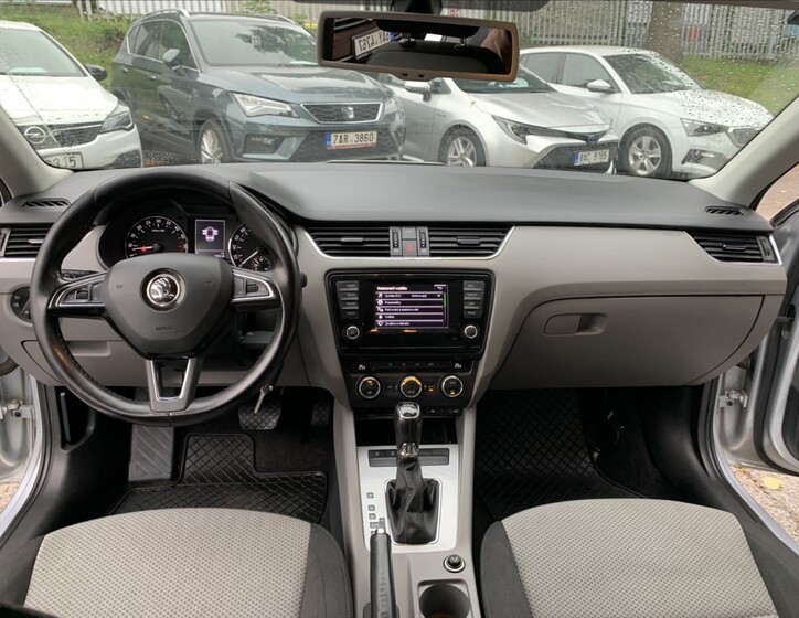 Škoda Octavia 9