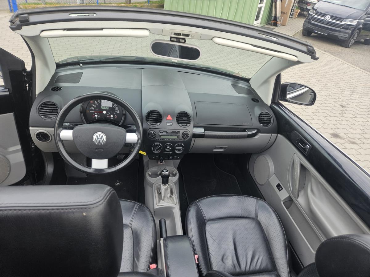 Volkswagen New Beetle