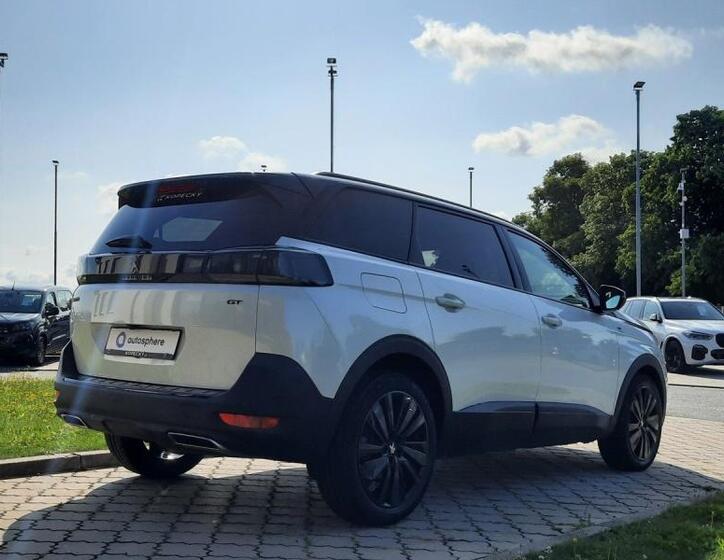 Peugeot 5008 3