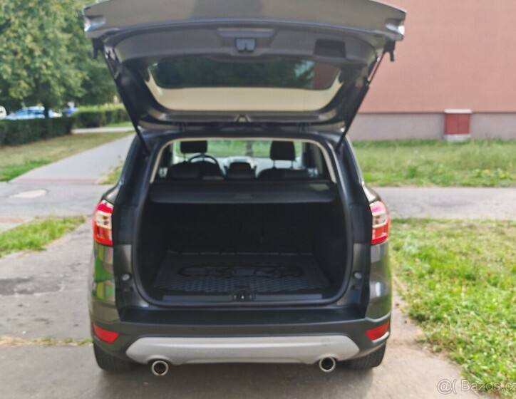 Ford Kuga 13