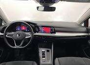 Volkswagen Golf 9