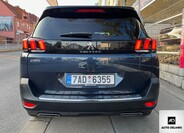 Peugeot 5008 6