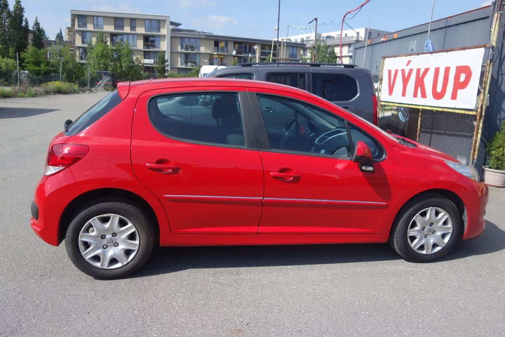 Peugeot 207