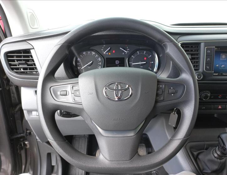 Toyota ProAce 15