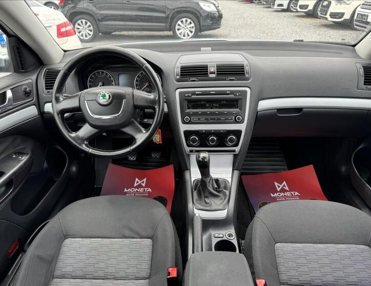 Škoda Octavia 15