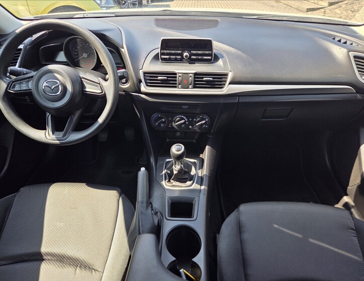 Mazda 3 6