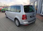 Volkswagen Touran 10