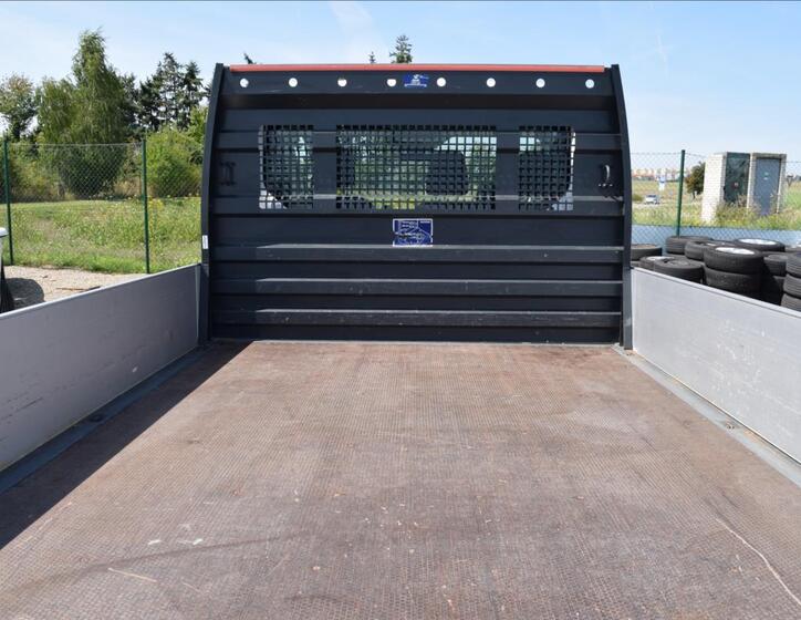 Ford Transit 13