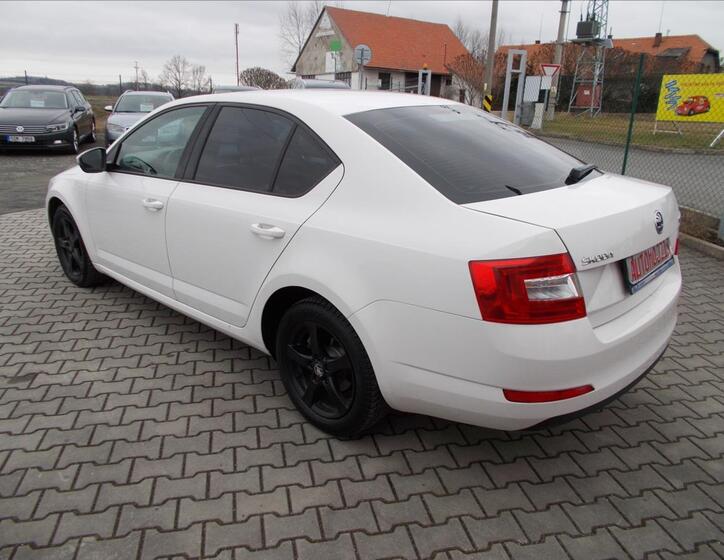 Škoda Octavia 12