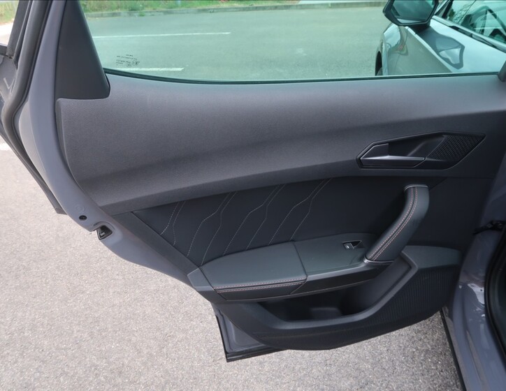 Cupra Formentor 16