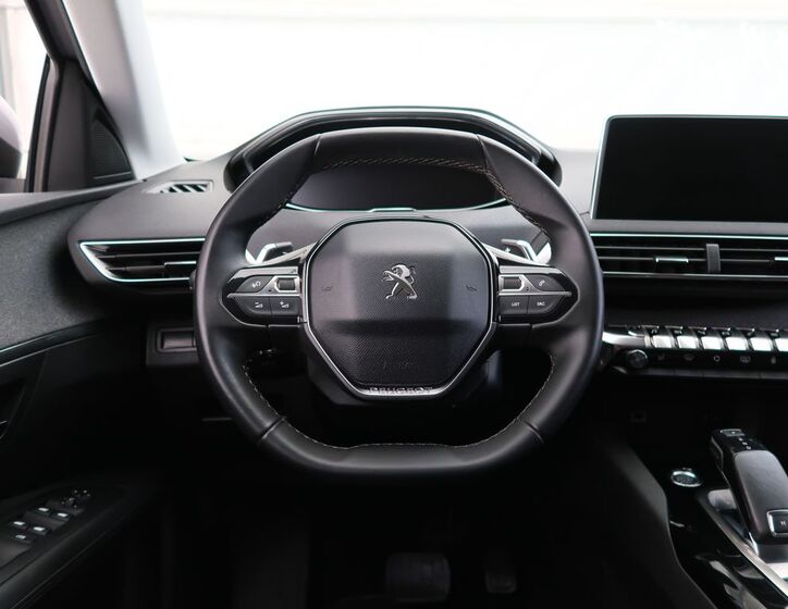 Peugeot 3008 24