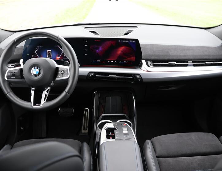 BMW X2 36