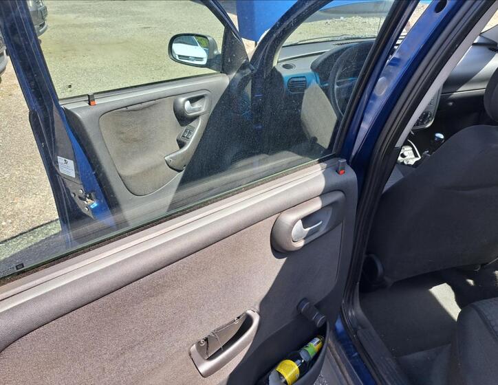 Opel Corsa 30