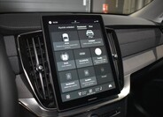 Volvo XC90 32