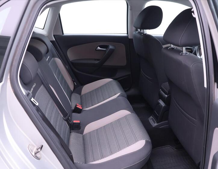 Volkswagen Polo 15