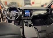 Volvo V90 10