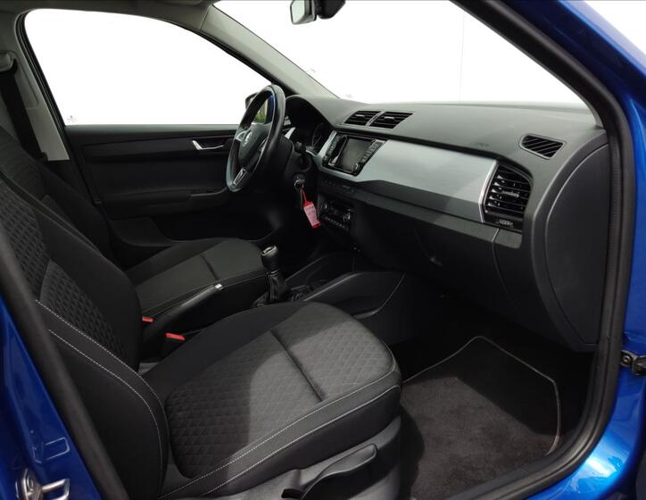 Škoda Fabia 17