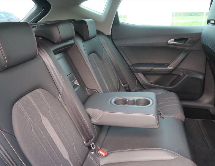 Cupra Formentor 14