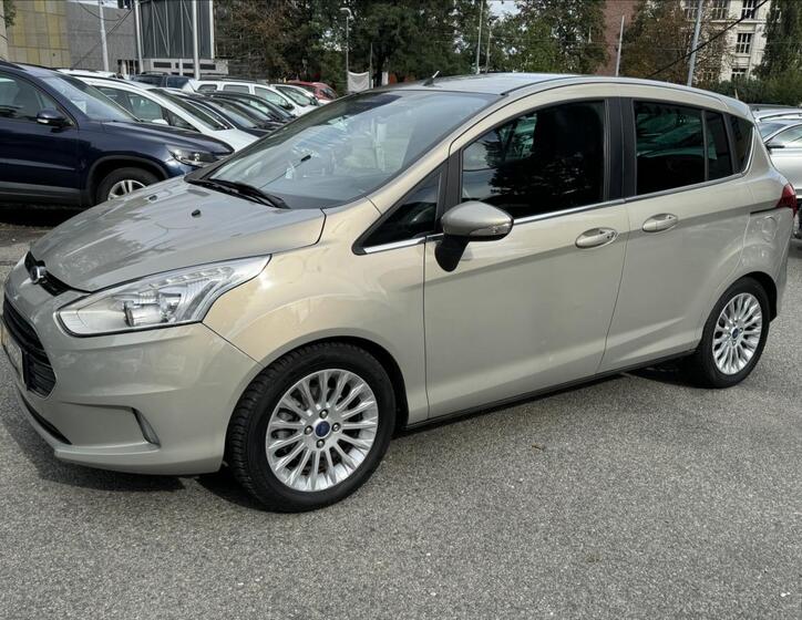 Ford B-MAX 3