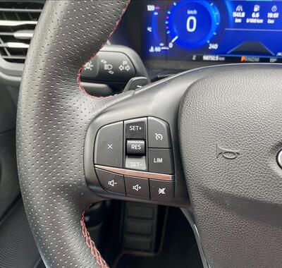 Ford Kuga 27
