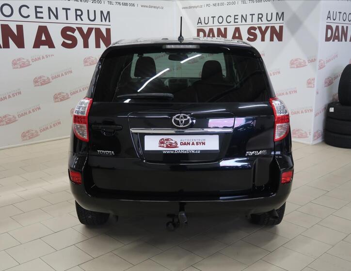 Toyota RAV4 5