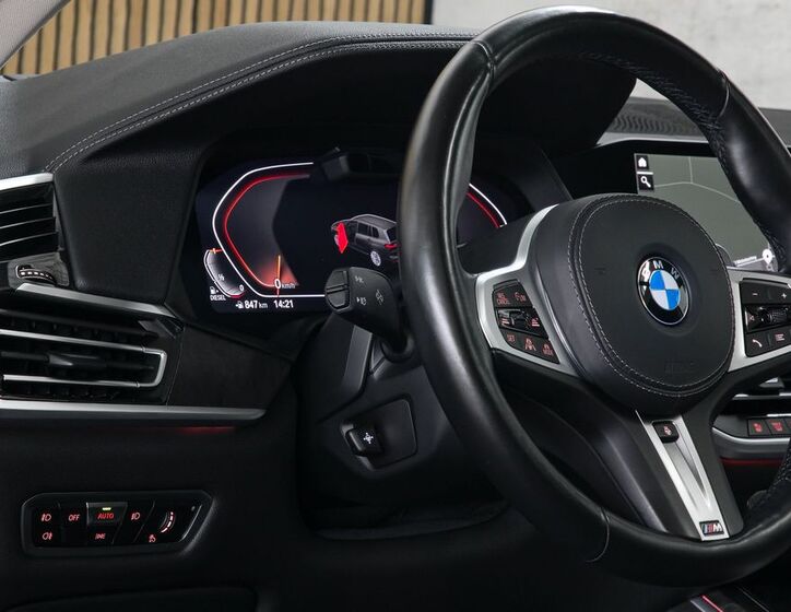 BMW X7 18