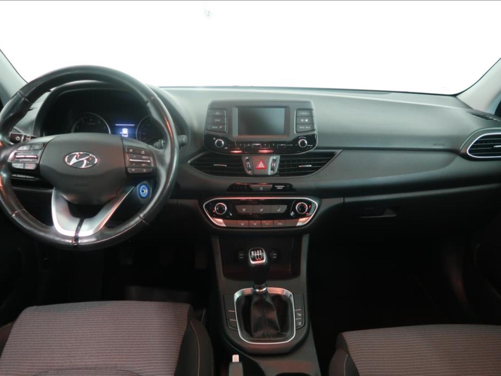 Hyundai i30 9