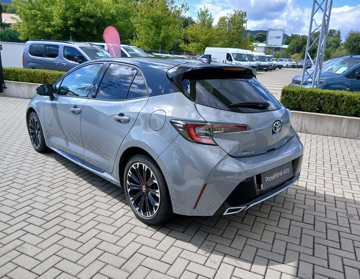 Toyota Corolla 5