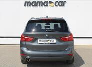 BMW Řada 2 6