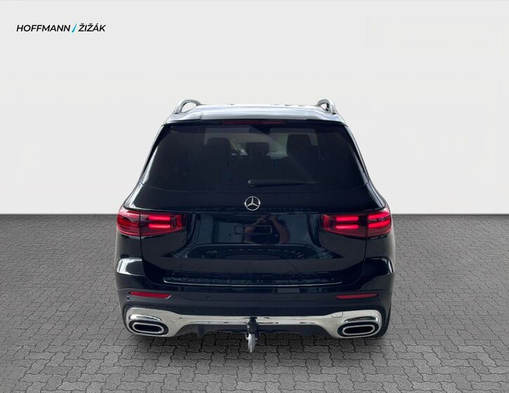 Mercedes-Benz GLB 6
