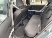 Toyota Yaris 10