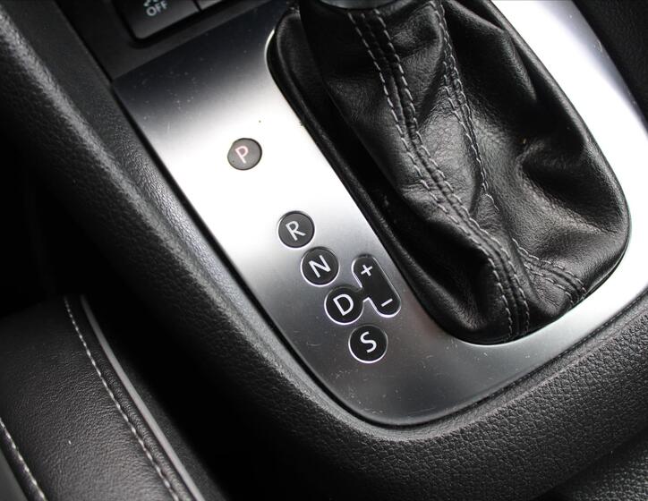 Volkswagen Golf 20