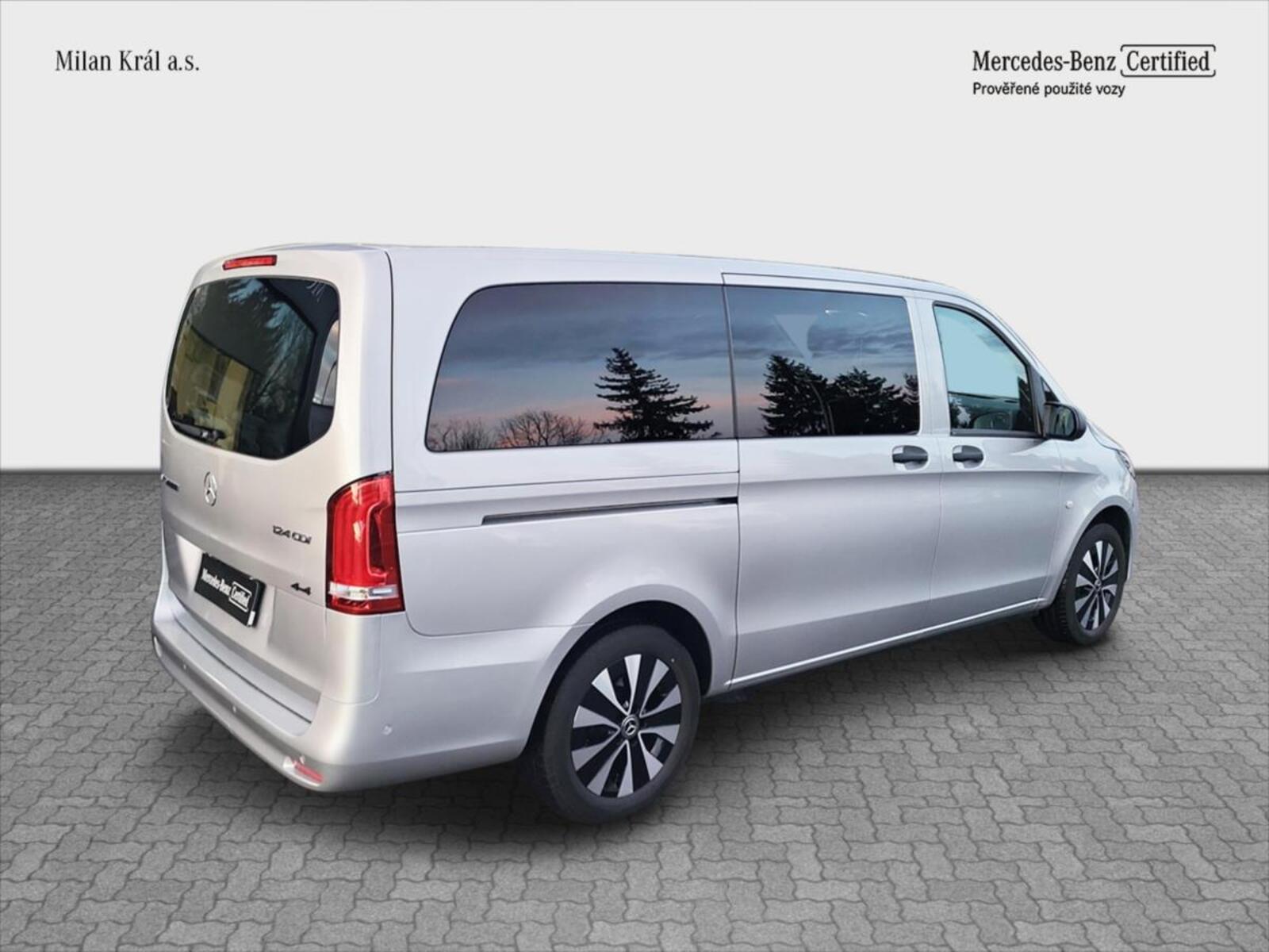 Mercedes-Benz Vito 5