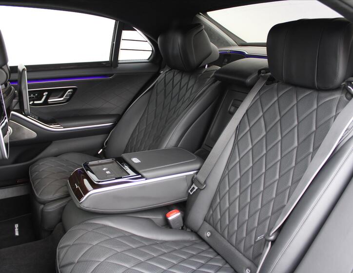 Mercedes-Benz Třídy S 11