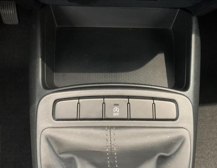 Hyundai i10 19