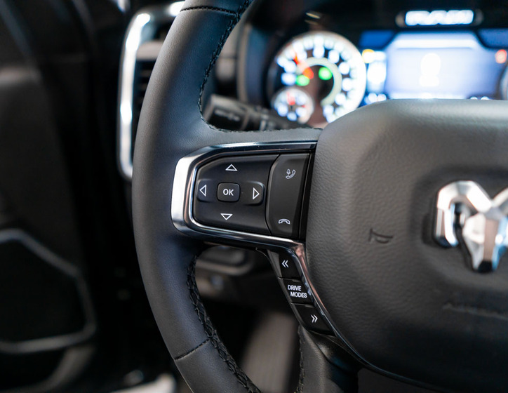 Dodge RAM 18