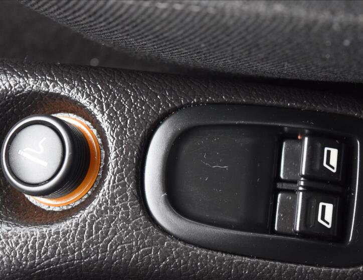 Peugeot 206 43