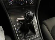 Volkswagen Golf 15