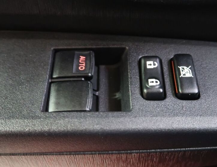 Toyota Yaris 21