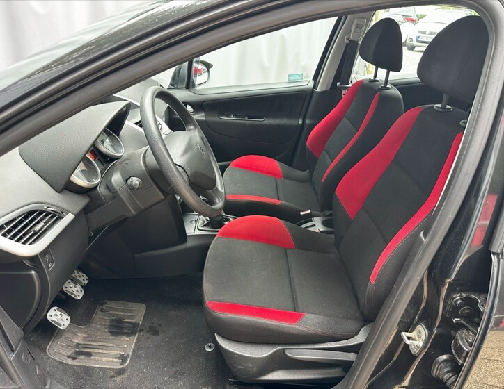 Peugeot 207 9
