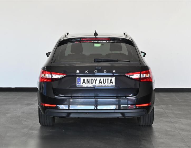 Škoda Superb 4