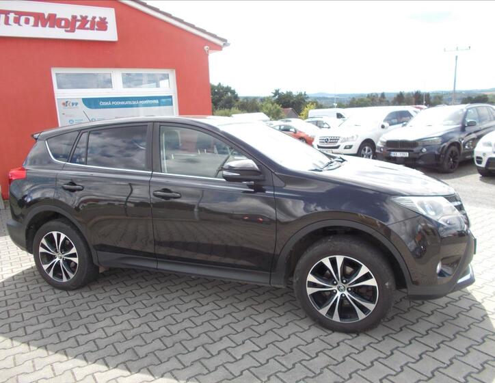 Toyota RAV4 7