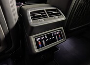 Audi e-tron 16